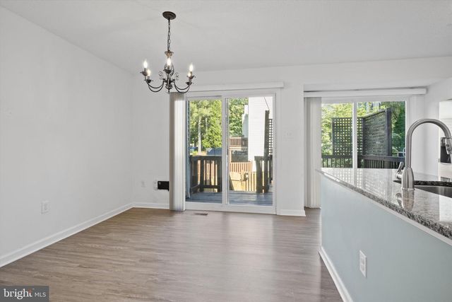 11565 HILL MEADE LN, Woodbridge, VA 22192