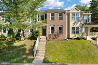 11565 HILL MEADE LN, Woodbridge, VA 22192
