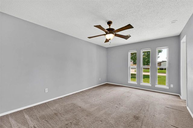 4602 NE Dearborn Ave, Lawton, OK 73507