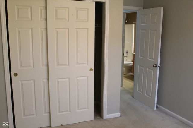 8583 Frosty Rose Drive, Avon, IN 46123