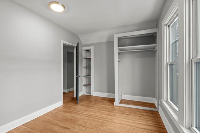 275 Western Avenue S, Saint Paul, MN 55102