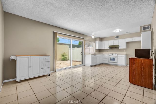 4014 Via Encinas, Cypress, CA 90630