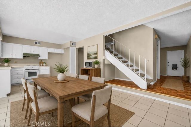 4014 Via Encinas, Cypress, CA 90630