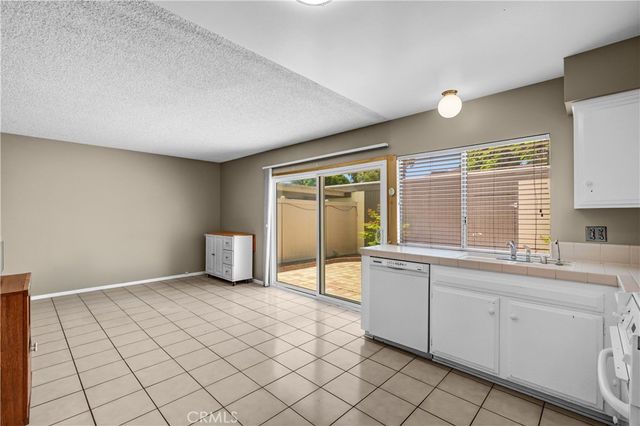 4014 Via Encinas, Cypress, CA 90630