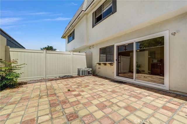 4014 Via Encinas, Cypress, CA 90630