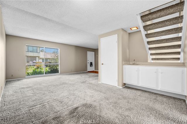 4014 Via Encinas, Cypress, CA 90630