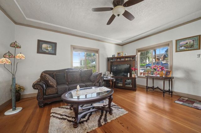 515 N Main St, Jackson, CA 95642