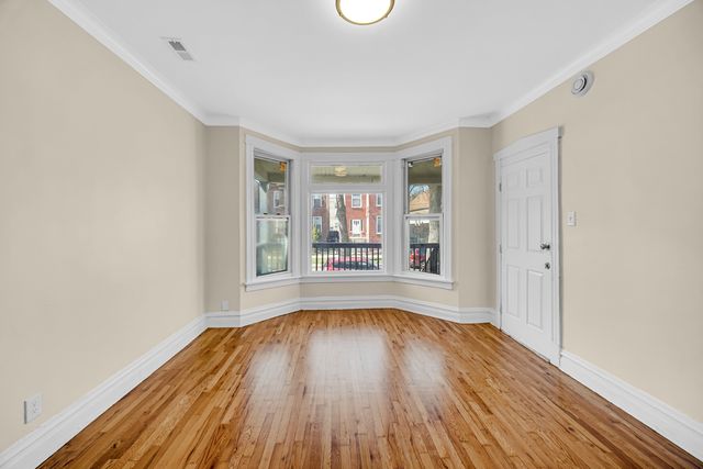 4437 N Drake Avenue 1, Chicago, IL 60625