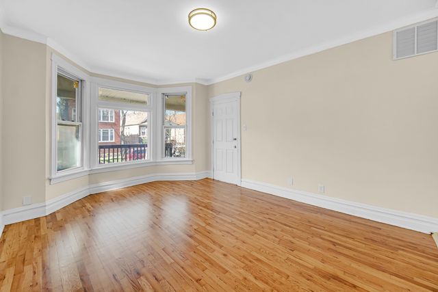 4437 N Drake Avenue 1, Chicago, IL 60625