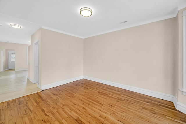 4437 N Drake Avenue 1, Chicago, IL 60625