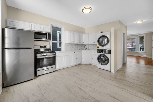 4437 N Drake Avenue 1, Chicago, IL 60625