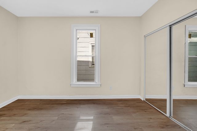 4437 N Drake Avenue 1, Chicago, IL 60625