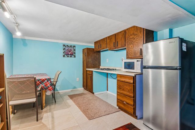 2842 N Mont Clare Avenue, Chicago, IL 60634
