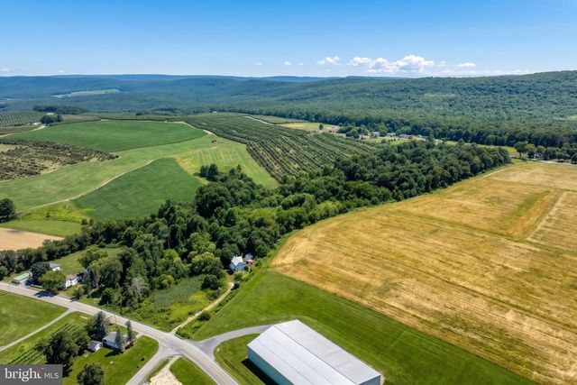 1500 GABLERS RD, Gardners, PA 17324