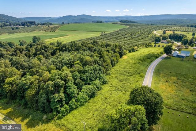 1500 GABLERS RD, Gardners, PA 17324