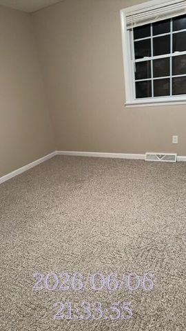 7031 W Lone Oak Street, Springfield, MO 65803