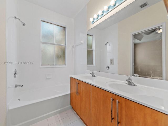 2512 SE 15th Ct, Homestead, FL 33035