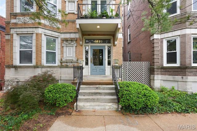 4250 Lindell Boulevard A, St Louis, MO 63108