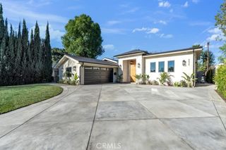 8825 Sophia Avenue, North Hills, CA 91343