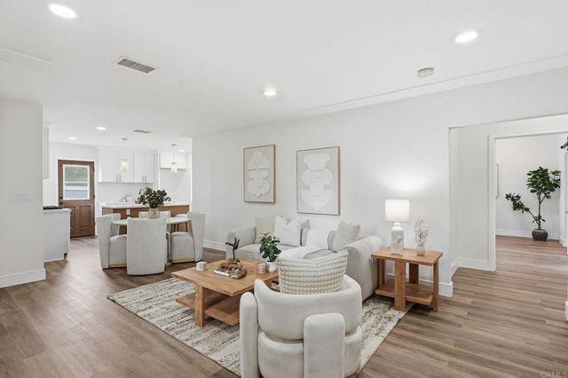 4878 Alfred Ave, San Diego, CA 92120