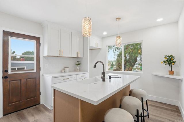 4878 Alfred Ave, San Diego, CA 92120