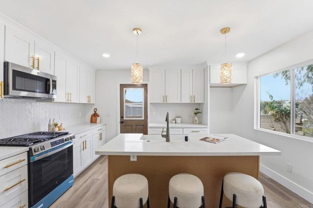 4878 Alfred Ave, San Diego, CA 92120