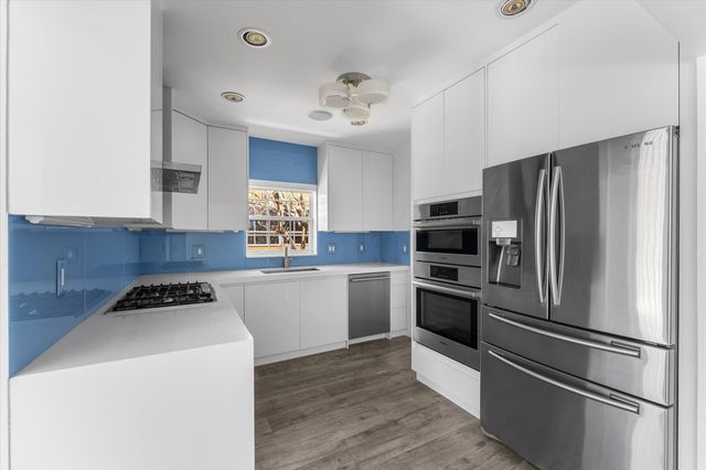 8934 Emerson Avenue, Surfside, FL 33154