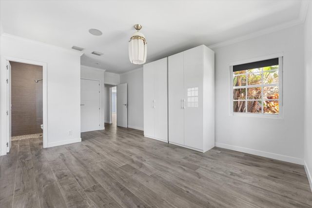 8934 Emerson Avenue, Surfside, FL 33154