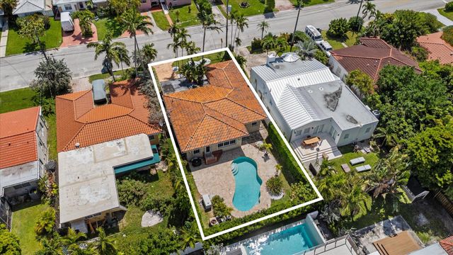 8934 Emerson Avenue, Surfside, FL 33154