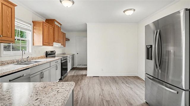 9295 Benefit Church Road, Kernersville, NC 27284