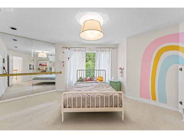 16193 MATTHEW Ct, Lake Oswego, OR 97034