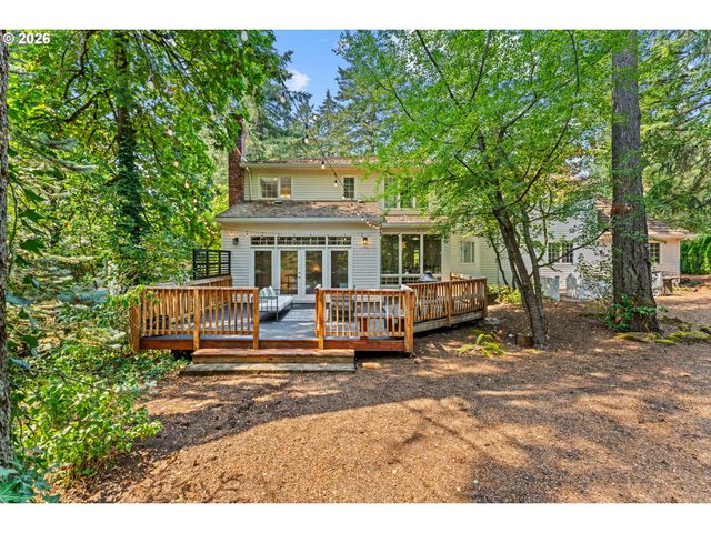 16193 MATTHEW Ct, Lake Oswego, OR 97034