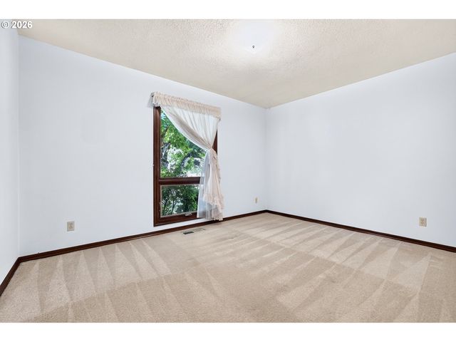 4105 Nw 190TH Ave, Portland, OR 97229