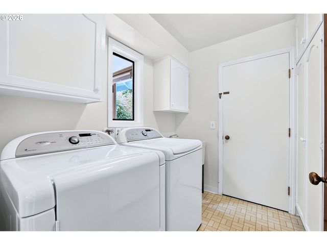 4105 Nw 190TH Ave, Portland, OR 97229