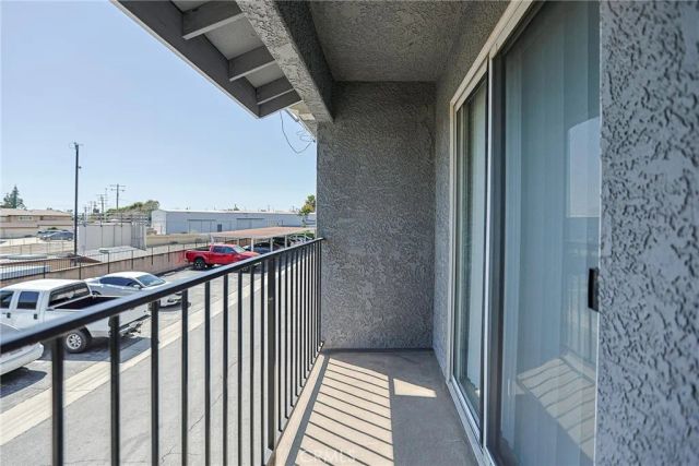 776 E San Bernardino 7, Covina, CA 91723