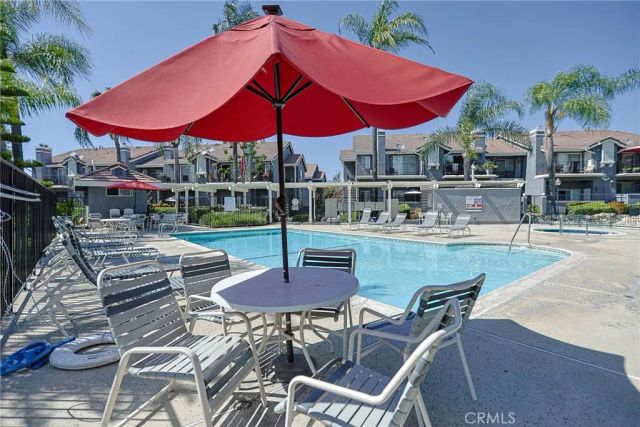 776 E San Bernardino 7, Covina, CA 91723