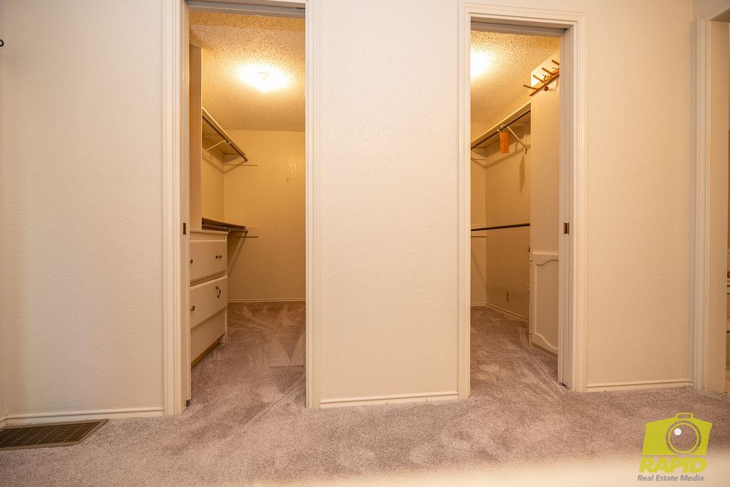 Image 33 of property listing at 6408 Shady Oaks Drive, San Angelo, TX 76904