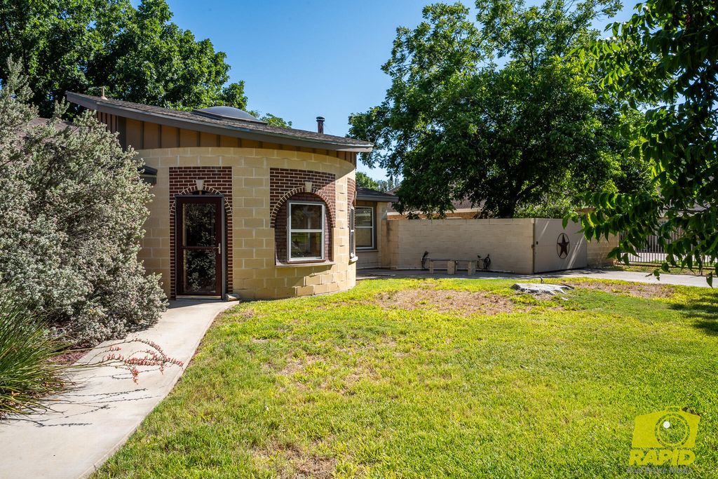 Image 59 of property listing at 6408 Shady Oaks Drive, San Angelo, TX 76904