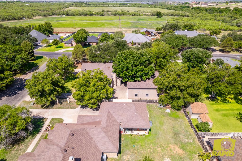 Image 68 of property listing at 6408 Shady Oaks Drive, San Angelo, TX 76904