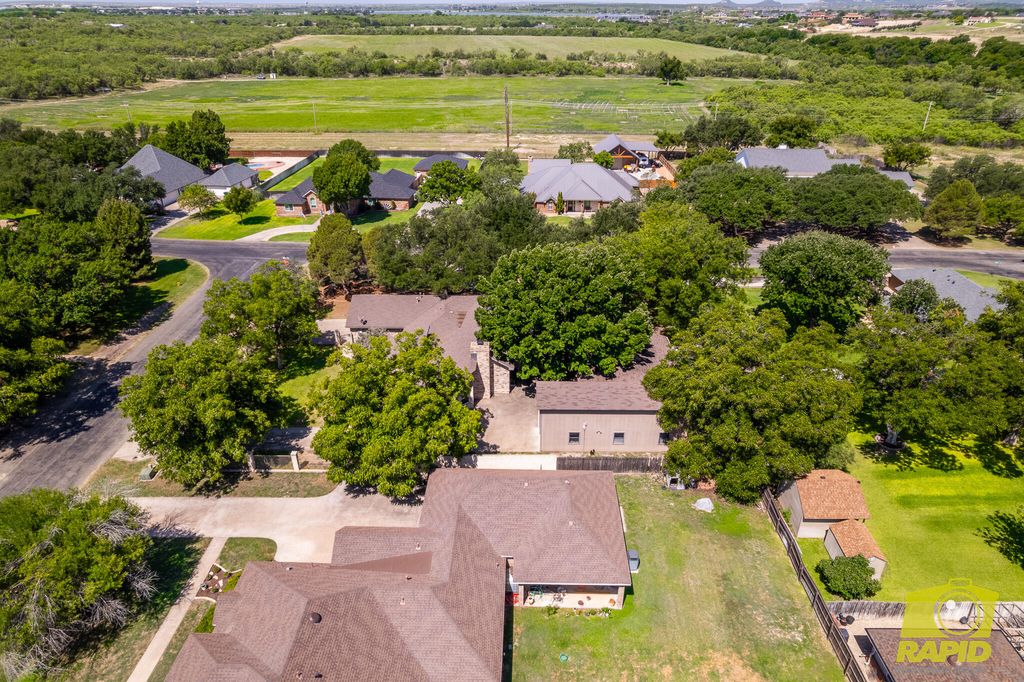 Image 69 of property listing at 6408 Shady Oaks Drive, San Angelo, TX 76904