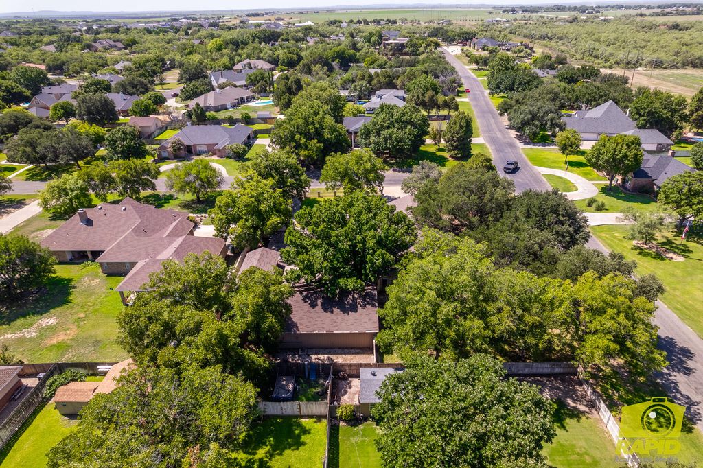 Image 71 of property listing at 6408 Shady Oaks Drive, San Angelo, TX 76904
