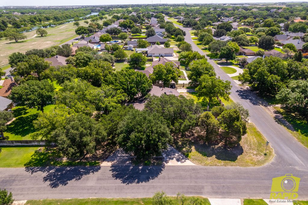 Image 73 of property listing at 6408 Shady Oaks Drive, San Angelo, TX 76904