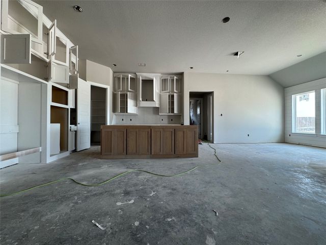 144 Chapowits, Godley, TX 76044