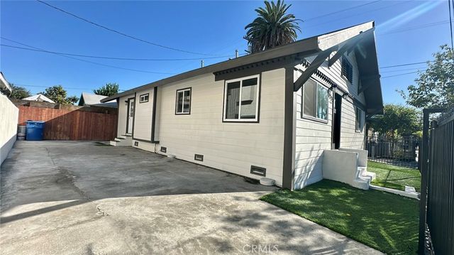 2512 Stanford, Los Angeles, CA 90011
