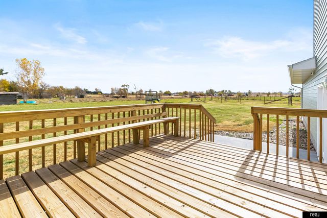 1763 County Road S, Ames, NE 68621