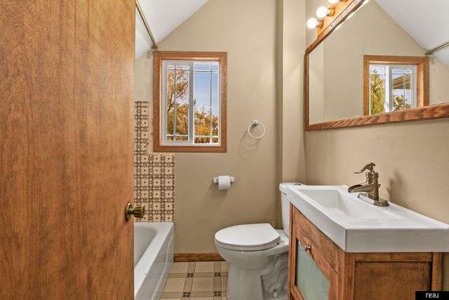 1763 County Road S, Ames, NE 68621