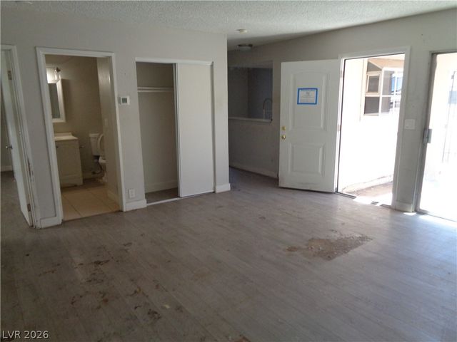 3016 Saint George Street F, North Las Vegas, NV 89030