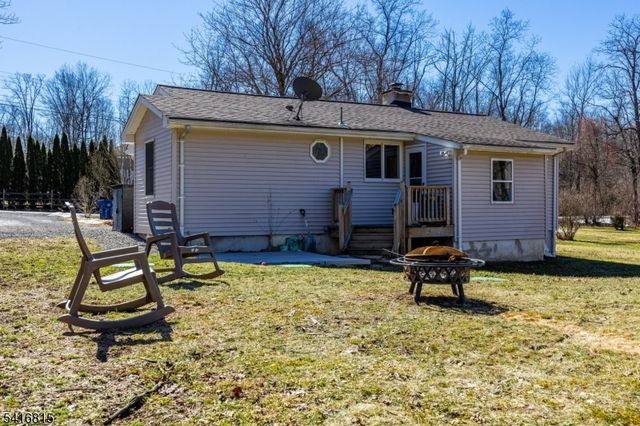 17 Stempert Rd, Frankford Twp., NJ 07826