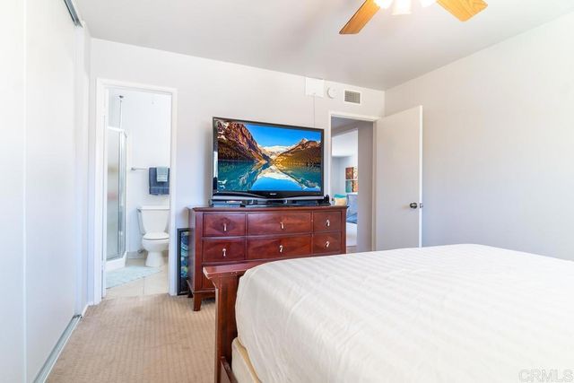 818 E Washington Avenue, Escondido, CA 92025