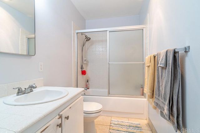 818 E Washington Avenue, Escondido, CA 92025